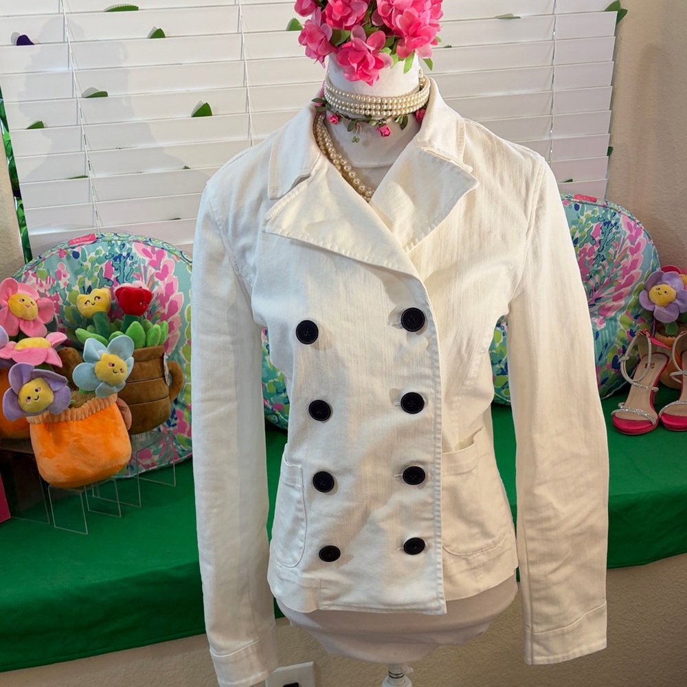 Ralph Lauren double breasted white denim cotton jacket with black buttons